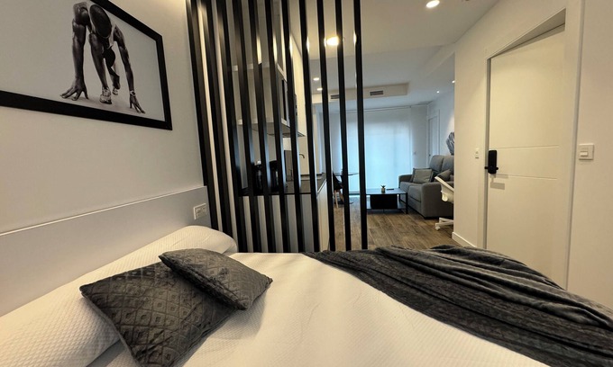 León Hotel | Apartamentos Identia by gaiarooms
