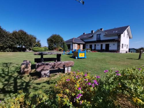 Navia Apartamento | Apartamentos La Cruz de Paderne