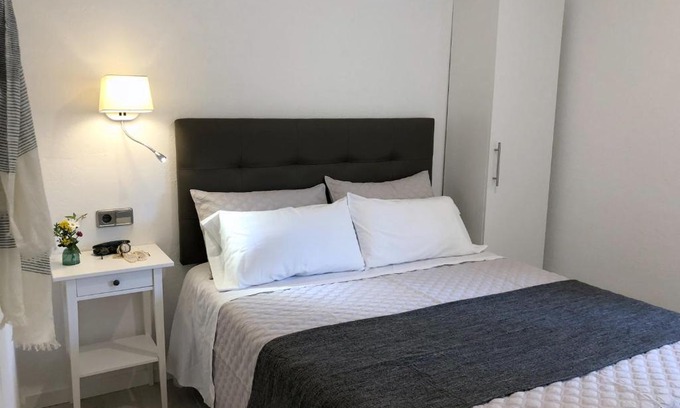 Sant Marti d'Empuries Apartamento | Apartaments La Palmera, Terrace & Pool