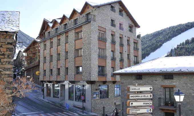 Soldeu Apartamento | Apartaments Turistics Pirineu