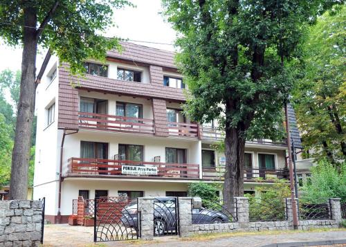 Cieplice Casa | Apartamenty i Pokoje przy Parku