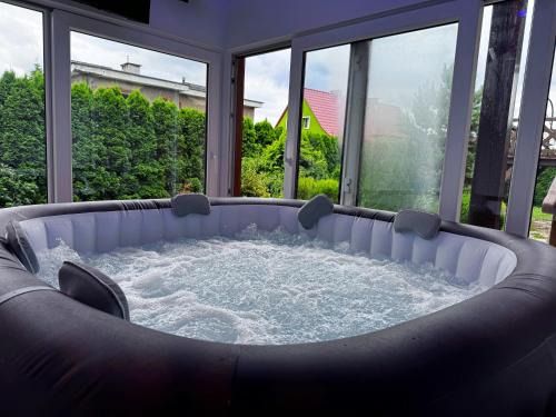 Walbrzych Casa | Apartamenty Panorama Trzech Gór z SAUNĄ i JACUZZI