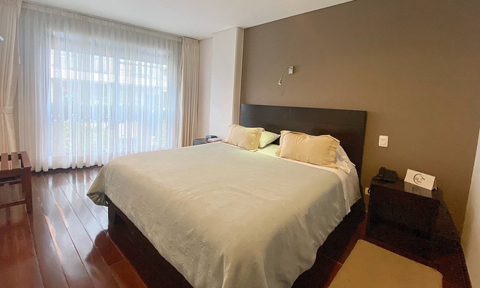 Navarra Hotel | Apartasuites BellHouse Bogotá