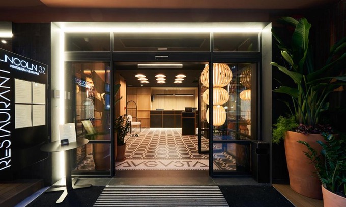 El Putget i Farro Apartamento | Aparthotel Augusta