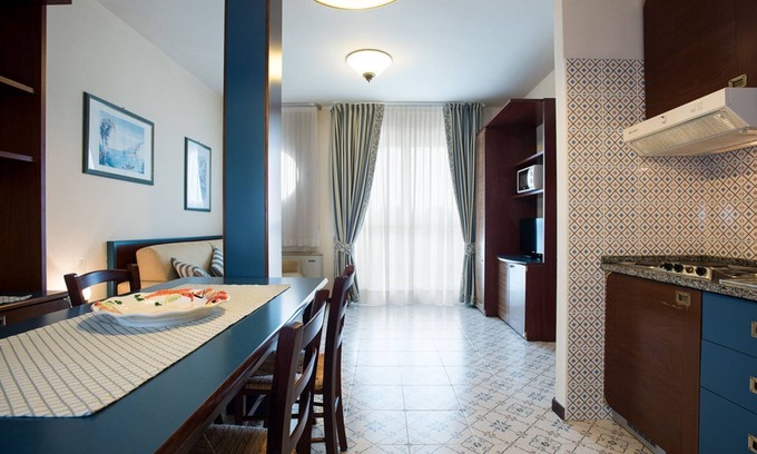 Bibione Apartamento | Aparthotel Holiday - Panoramic Royal