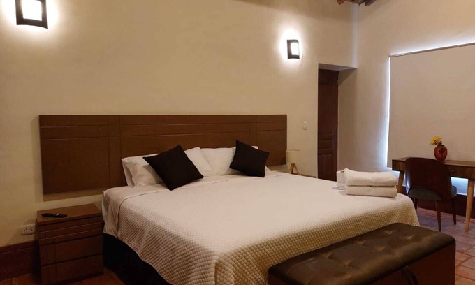 Jesús Hotel | ApartHotel La Finka Hotel y Eventos