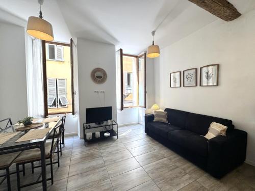 Old Town Apartamento | ApartHotel Riviera - Barillerie 12 - Vieille Ville 1mn plage - Appartement 2 pieces AC