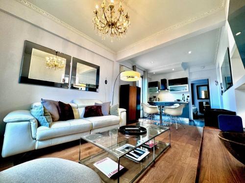 Old Town Apartamento | ApartHotel Riviera - LE PETIT BALCON DE L'OPERA - Old Town Promenade des Anglais