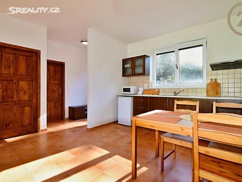 Nebrich Apartamento | Apartmán Slapy, slapská přehrada - Nová Živohošť