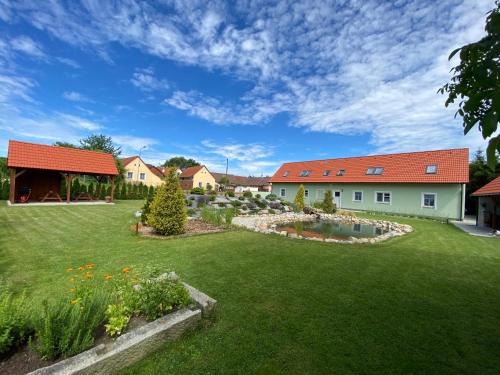 Trebon Apartamento | Apartmány Přeseka