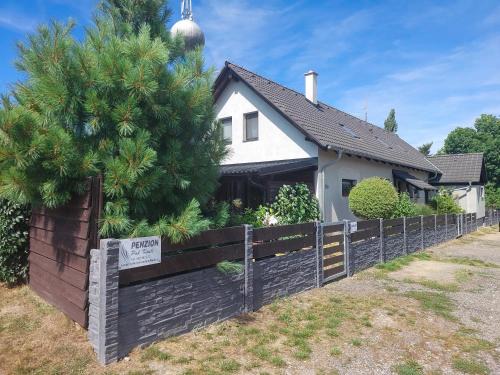 Domanin Apartamento | Apartmány Pod Koulí