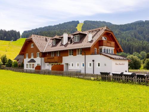 Sankt Margarethen im Lungau Apartamento | Apartment Top 5 by Interhome