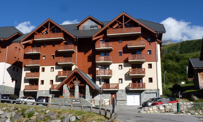 Saint-Francois-Longchamp Apartamento | Apartamento 'St François Longchamp 1650' con vistas a la montaña, terraza y aire acondicionado