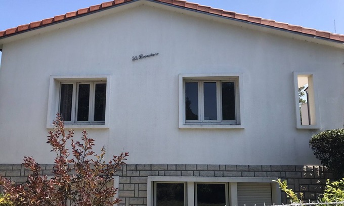 Saint-Georges-de-Didonne Apartamento | Apartment/house for 6 people 100m from the beach 🏖