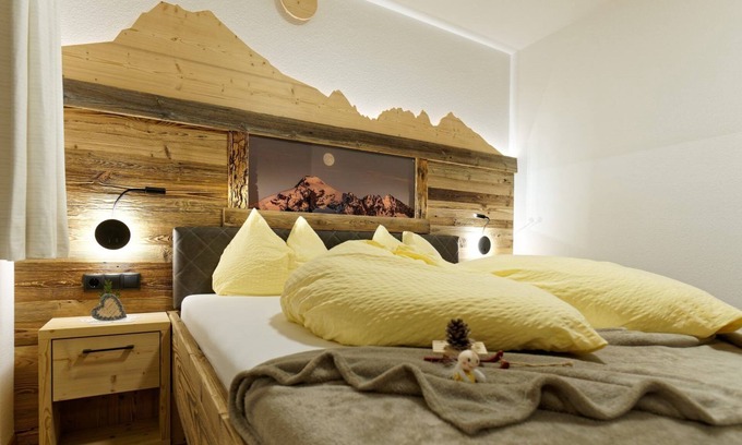 Valle Aurina Apartamento | Apartamento "Voppichlhof Enzian" con vistas a la montaña, jardín compartido y Wi-Fi