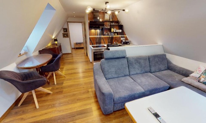 Karlovy Vary Apartamento | Apartman Ateliér Vary v nově zrekonstruovaném domě