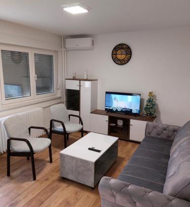 Prijedor Apartamento | Apartman Aura Inn