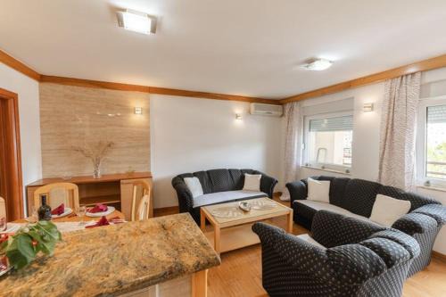Seoci Apartamento | Apartman Dory