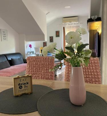 Otocac Apartamento | Apartman Dujmović 1