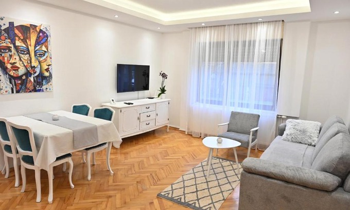 Laktasi Apartamento | Apartman Felix