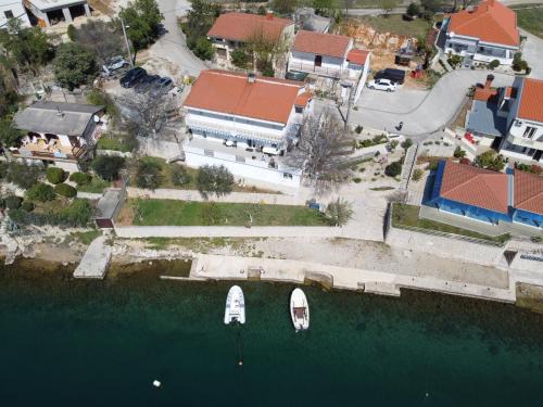 Obrovac Apartamento | Apartman Gaga