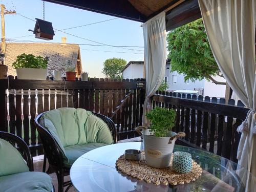 Vrdnik Apartamento | Apartman IVANA