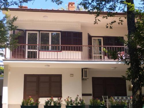 Njivice Apartamento | Apartman Kora