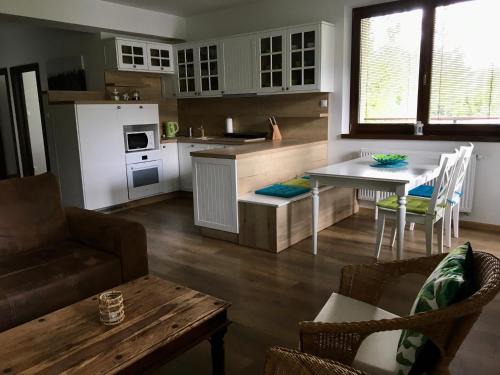 Tatranska Lomnica Apartamento | Apartman Kristof