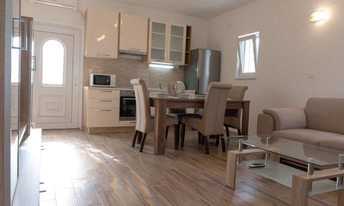 Kastel Novi Apartamento | Apartman Kuzmanic