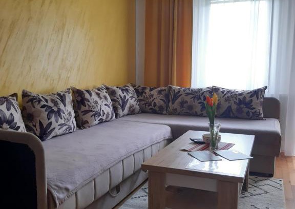 Foca Apartamento | APARTMAN LALA