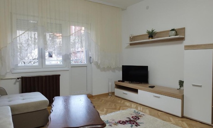 Cukarica Apartamento | Apartman Lama 2