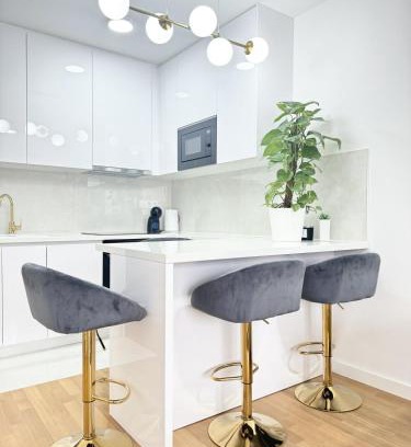 Zagreb Apartamento | Apartman Lilly - SelfCheckIn - Zagreb - Parking - Mirna Lokacija - Lođa