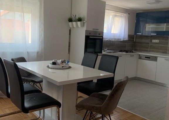 Belisce Apartamento | Apartman Loni , Belišće