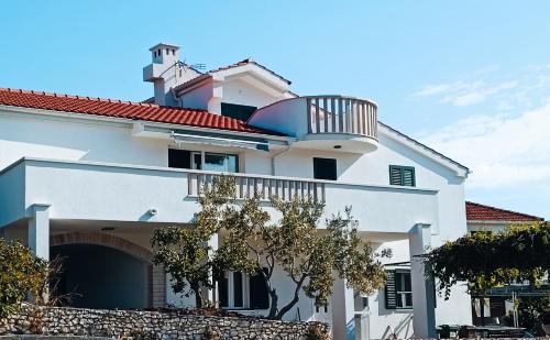 Slatine Apartamento | Apartman Lucy