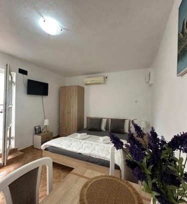 Risan Apartamento | Apartman Nina