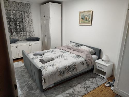 Pirot Apartamento | Apartman NINASTA