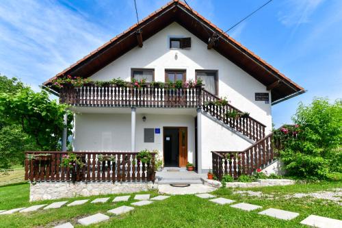 Dreznik Grad Apartamento | Apartman PLUM PLITVICE