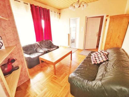 Erd Apartamento | Apartman Poirot Balcony