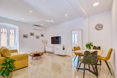 Cove Murtar Apartamento | Apartman REGINA