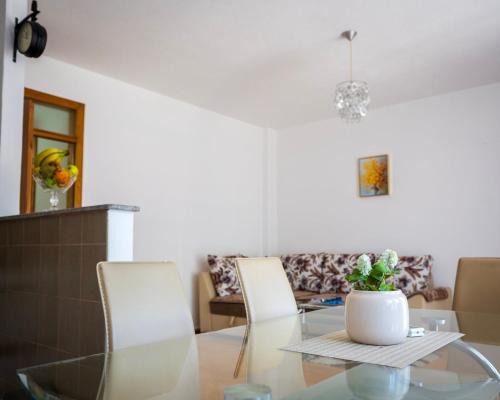 Trebinje Apartamento | Apartman RiS