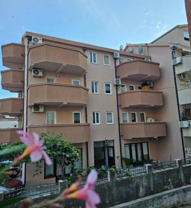 Lazi Apartamento | Apartmani Alexandra