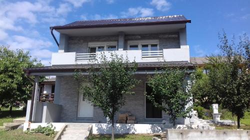 Vrdnik Apartamento | Apartmani Ana