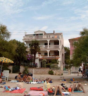 Pirovac Apartamento | Apartmani Božena Jelušić