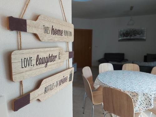 Razanac Apartamento | Apartmani Ciprijan
