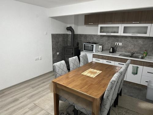 Canton 10 Apartamento | Apartmani Dzebo