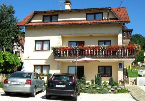 Krapinske Toplice Cama Y Desayuno | Apartmani i sobe Đurđan