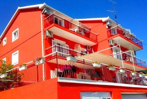 Trebesinj Apartamento | Apartmani Igalo Studio Povoljno