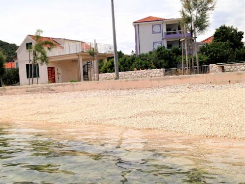 Vinisce Apartamento | APARTMANI LIDIJA VINIŠČE