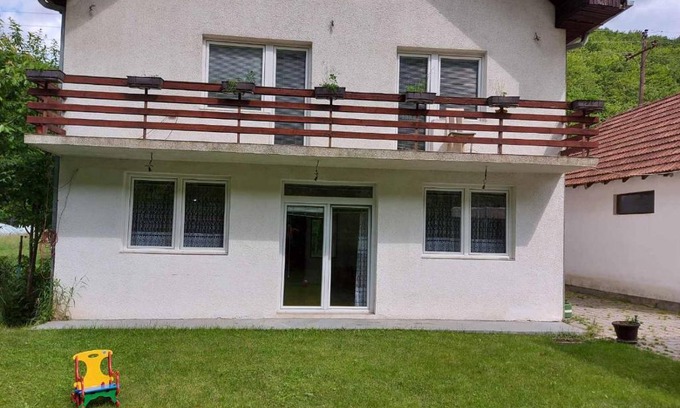 Central Serbia Apartamento | Apartmani Lukare