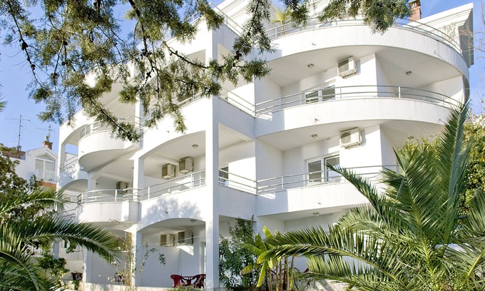 Topla Condominio | Apartmani Vila Kukoljac